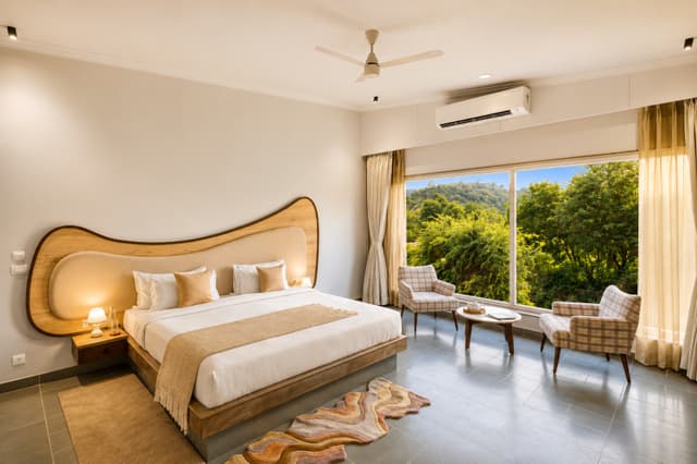 Raj Villas Aurelia | Pet-Friendly 1-Room Hotel Suite with Jacuzzi & Aravalli Hill Views, 3