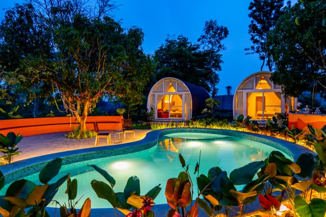 Tanira Farms Moonrise  | Contemporary Pet- friendly Igloo Cottage with Pool, Bar and Garden, 2