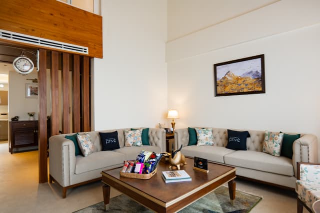 The Royce Silver Oak Imperial | Refined Pet-Friendly 4-BHK Apartment With Sky Deck, Shared Swimming Pool, and Clubhouse, 5