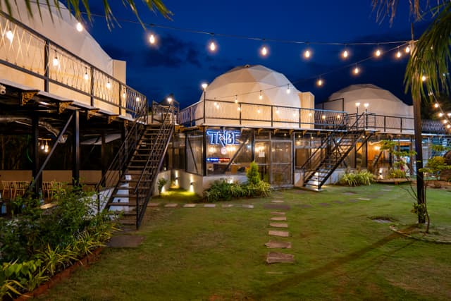 Lake House of M | Pet-Friendly Geodesic Dome Cottage With Private Jacuzzis, Shared Hammock, Games Pavilion, Alfresco Dining & Fire Pit, 2