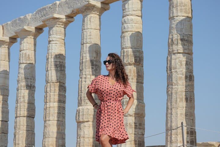 Private Trip to Sounion with Personal Photographer