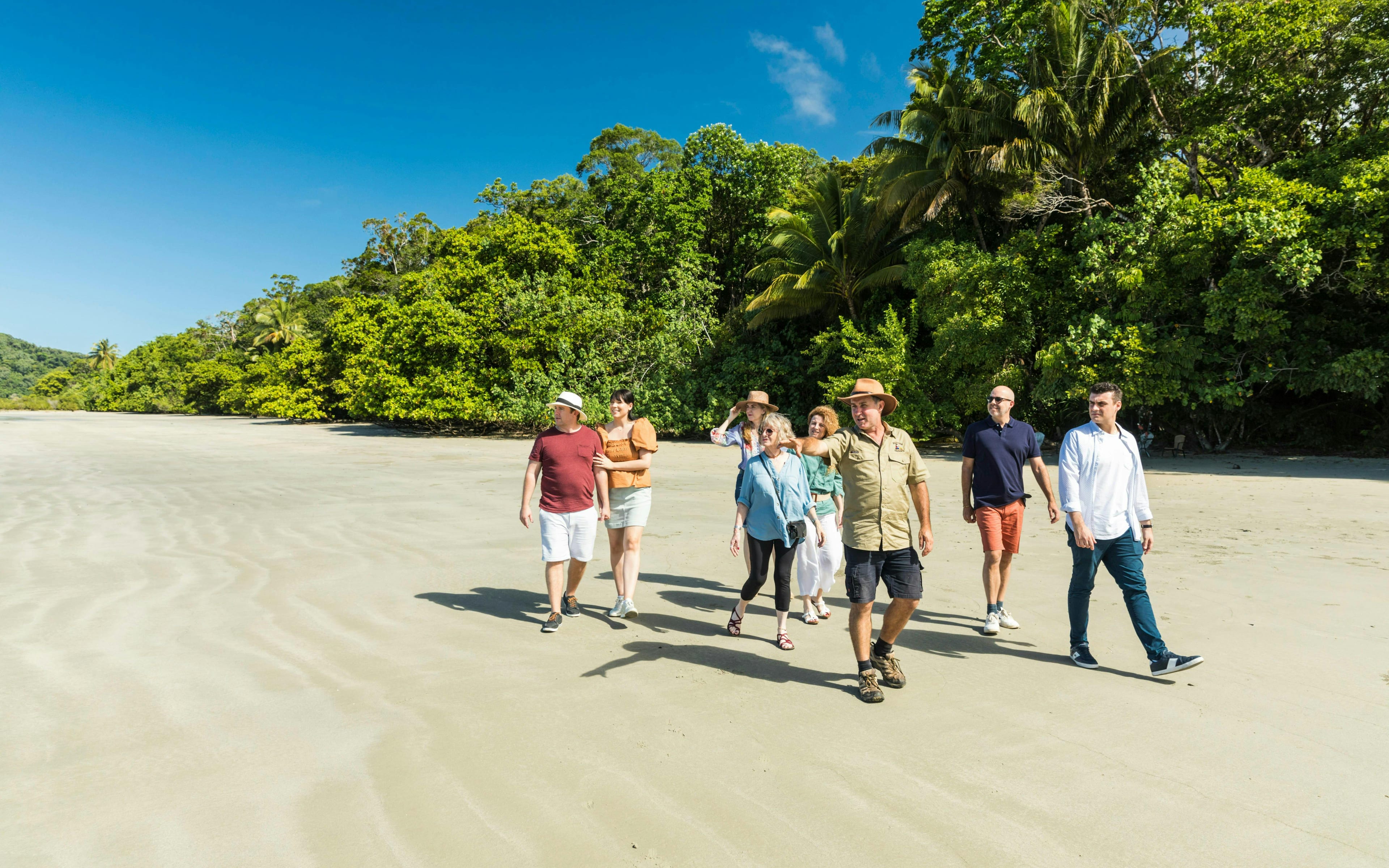 [Save $59] From Cairns/Port Douglas: 2-Day Great Barrier Reef & Daintree Tour: Choose Your Day Order