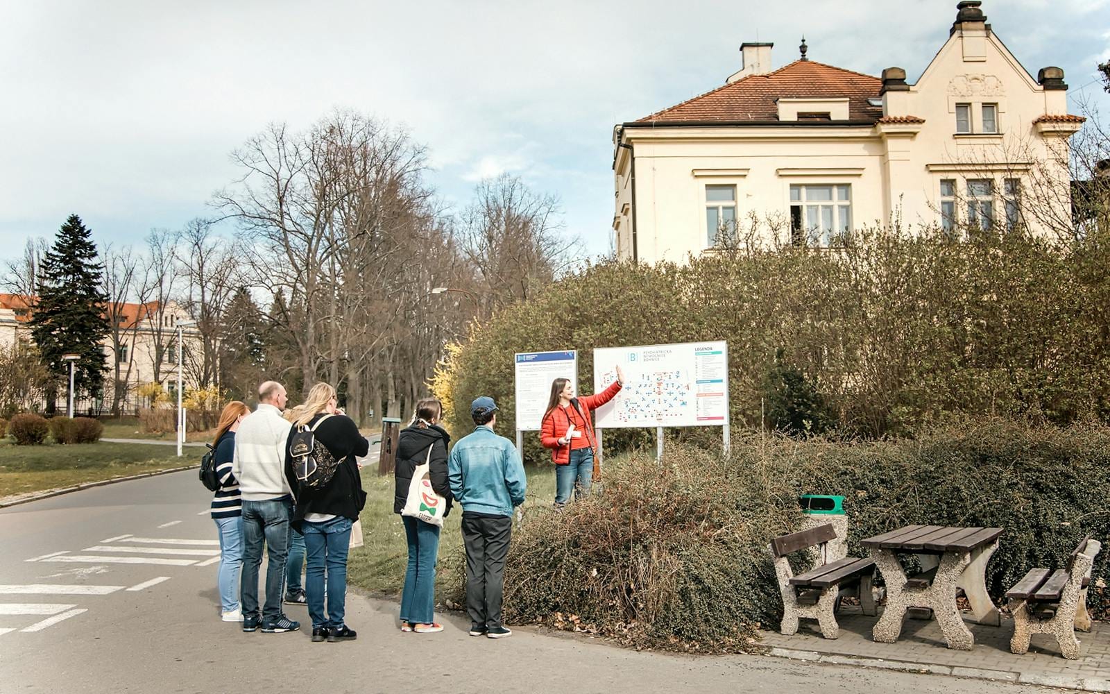 Guided Tour of Bohnice Psychiatric Hospital and Abandoned Cemetery in Prague
