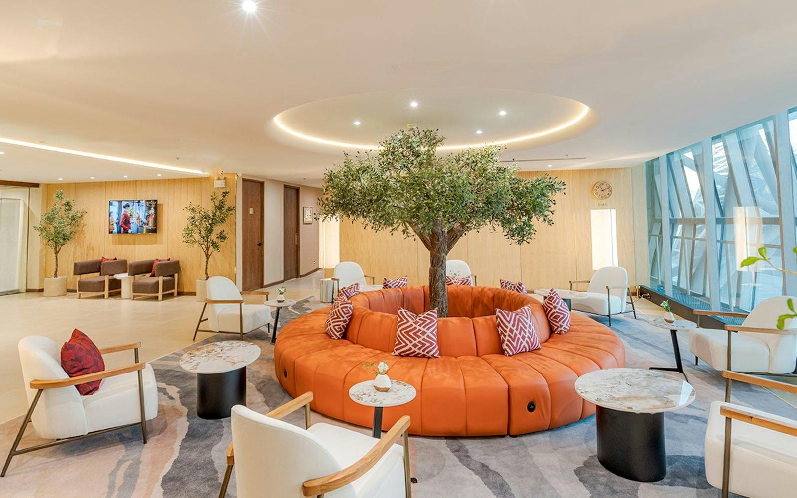 Bangkok Suvarnabhumi Airport (BKK): Coral Lounge Access